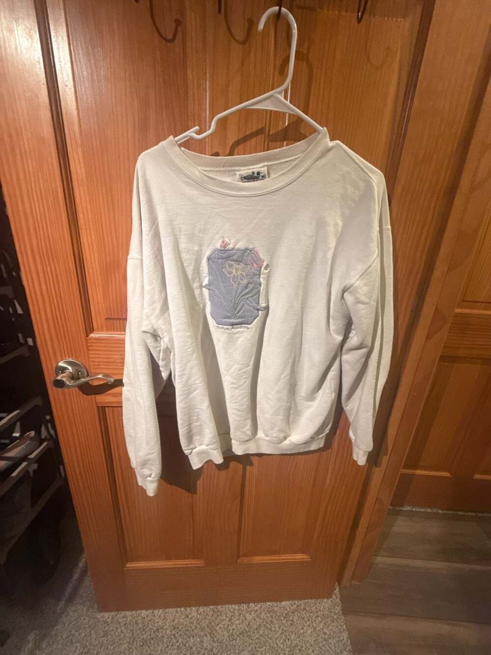 Vintage 90s Northern Reflections Floral Embroidered Crewneck Sweatshirt